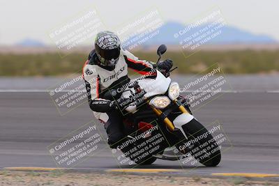 media/Jan-14-2023-SoCal Trackdays (Sat) [[497694156f]]/Turn 11 Inside (950am)/